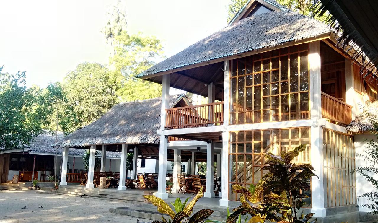 Jonaths Cottage Bunaken Exteriér fotografie