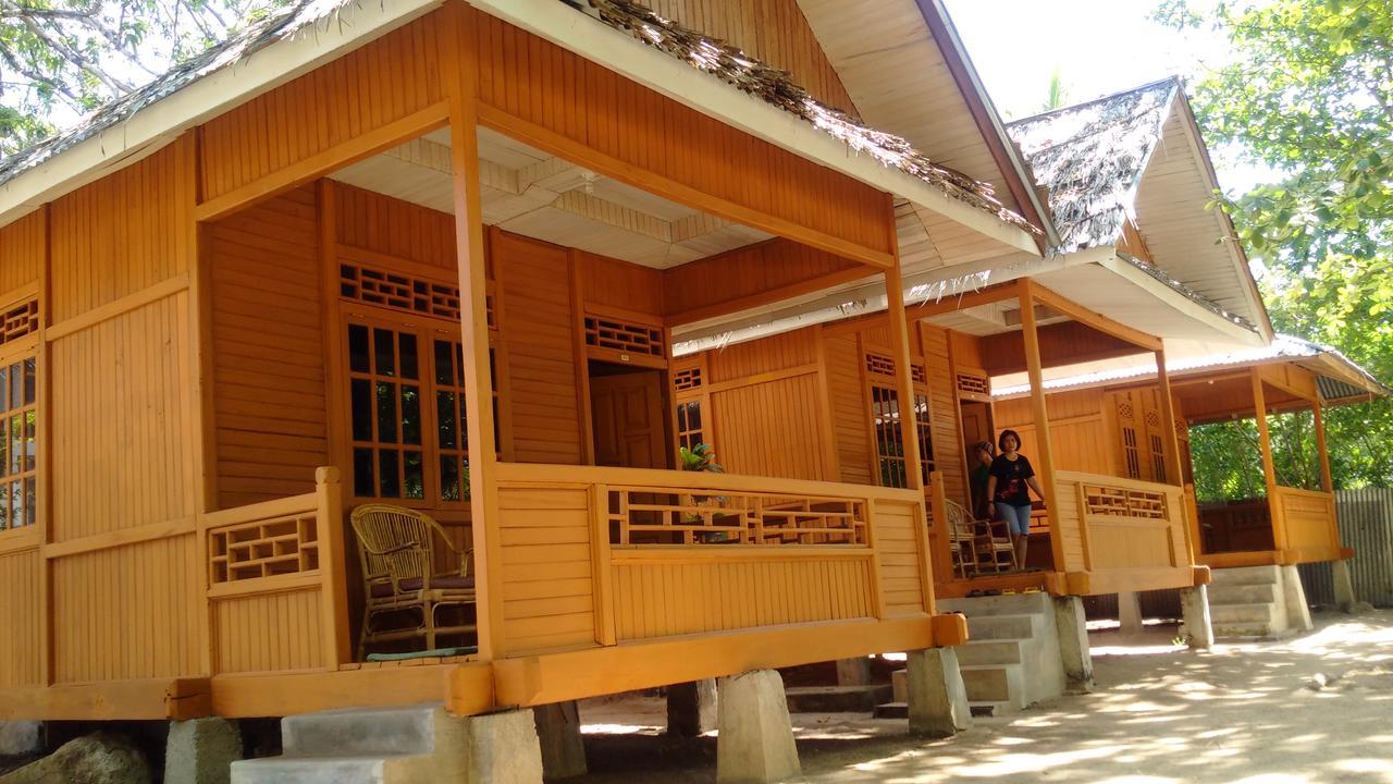 Jonaths Cottage Bunaken Exteriér fotografie